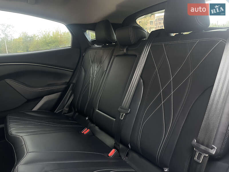 Позашляховик / Кросовер Ford Mustang Mach-E 2023 в Львові фото 72 Позашляховик / Кросовер Ford Mustang Mach-E 2023 в Львові