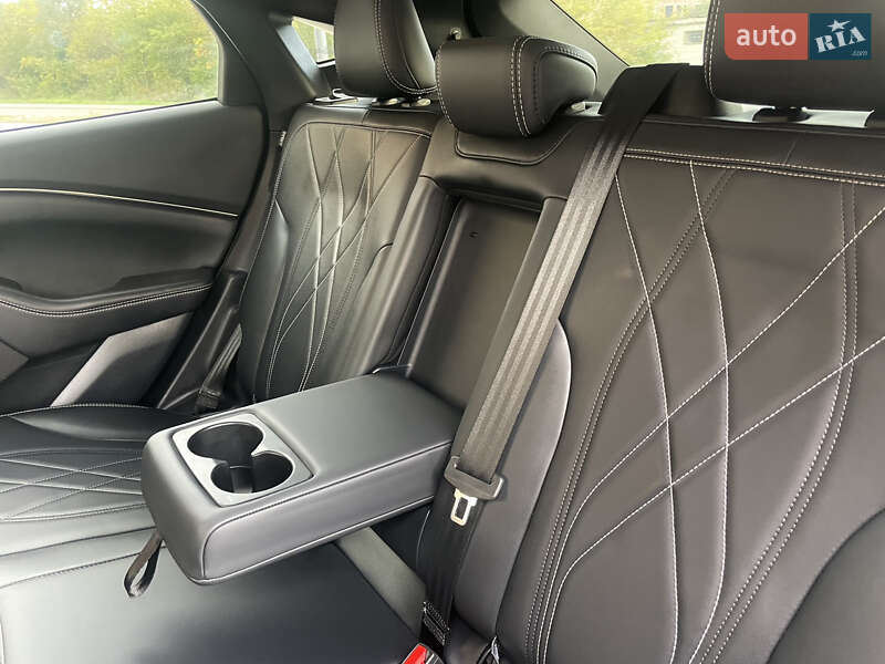 Позашляховик / Кросовер Ford Mustang Mach-E 2023 в Львові фото 73 Позашляховик / Кросовер Ford Mustang Mach-E 2023 в Львові