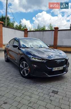 Позашляховик / Кросовер Ford Mustang Mach-E 2022 в 