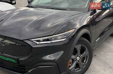Позашляховик / Кросовер Ford Mustang Mach-E 2021 в 