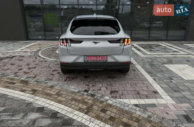 Внедорожник / Кроссовер Ford Mustang Mach-E 2021 в 