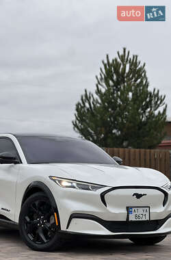 Позашляховик / Кросовер Ford Mustang Mach-E 2023 в 