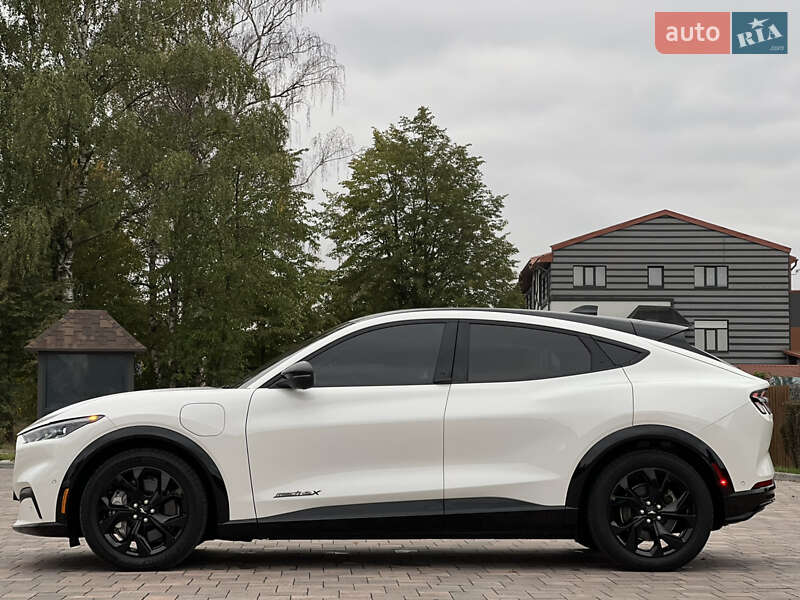 Внедорожник / Кроссовер Ford Mustang Mach-E 2023 в Ивано-Франковске