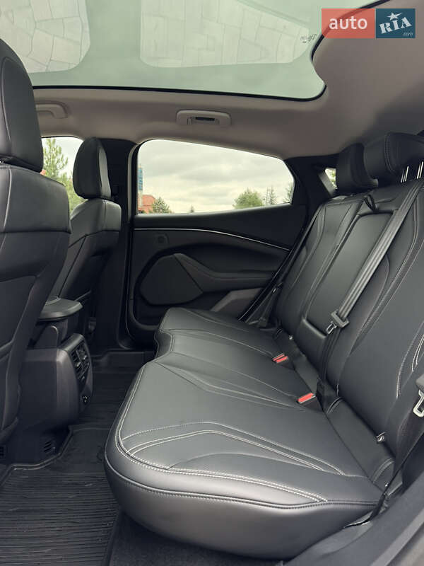 Внедорожник / Кроссовер Ford Mustang Mach-E 2023 в Ивано-Франковске