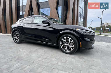 Позашляховик / Кросовер Ford Mustang Mach-E 2023 в 