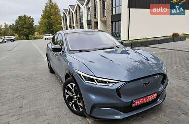Позашляховик / Кросовер Ford Mustang Mach-E 2023 в 