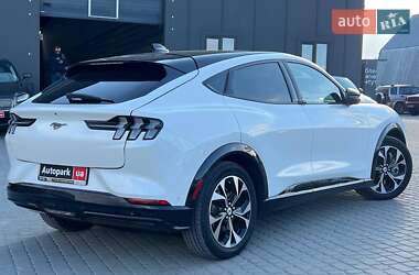 Внедорожник / Кроссовер Ford Mustang Mach-E 2020 в 