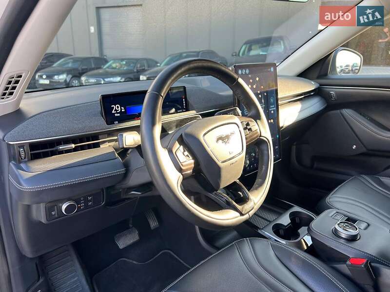 Внедорожник / Кроссовер Ford Mustang Mach-E 2020 в Львове
