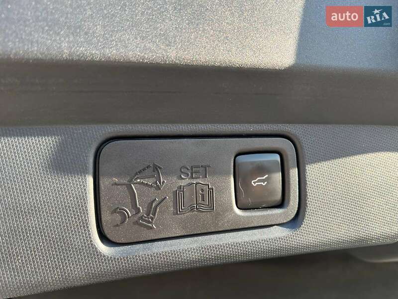 Внедорожник / Кроссовер Ford Mustang Mach-E 2020 в Львове