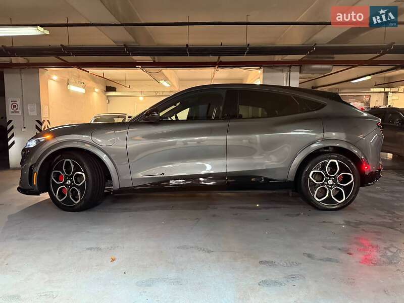 Внедорожник / Кроссовер Ford Mustang Mach-E 2023 в Киеве
