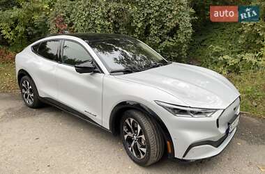 Внедорожник / Кроссовер Ford Mustang Mach-E 2023 в 