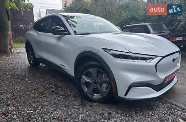 Позашляховик / Кросовер Ford Mustang Mach-E 2022 в 