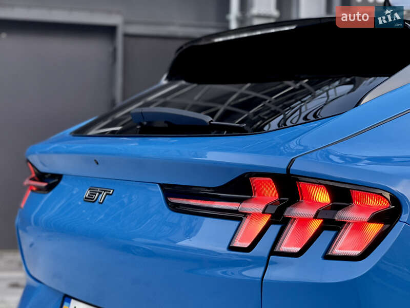 Позашляховик / Кросовер Ford Mustang Mach-E 2022 в Києві