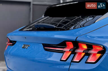Внедорожник / Кроссовер Ford Mustang Mach-E 2022 в 