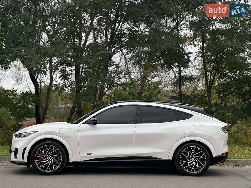 Внедорожник / Кроссовер Ford Mustang Mach-E 2022 в Киеве