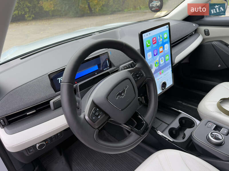 Внедорожник / Кроссовер Ford Mustang Mach-E 2022 в Ровно
