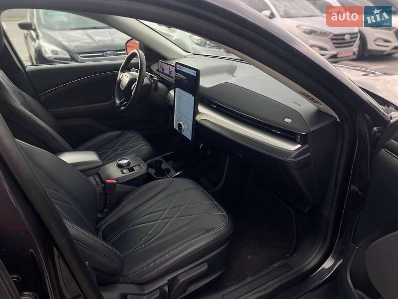 Внедорожник / Кроссовер Ford Mustang Mach-E 2021 в Киеве фото 17 Внедорожник / Кроссовер Ford Mustang Mach-E 2021 в Киеве