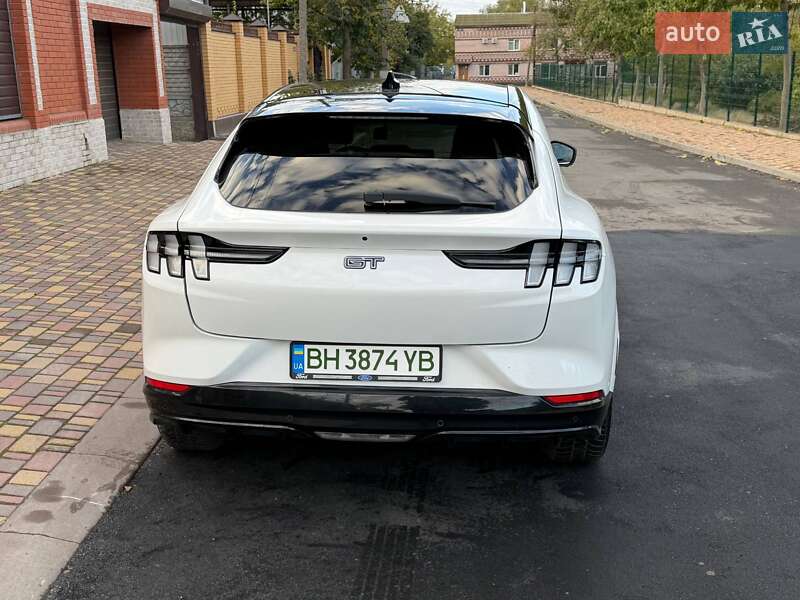 Позашляховик / Кросовер Ford Mustang Mach-E 2021 в Ізмаїлі