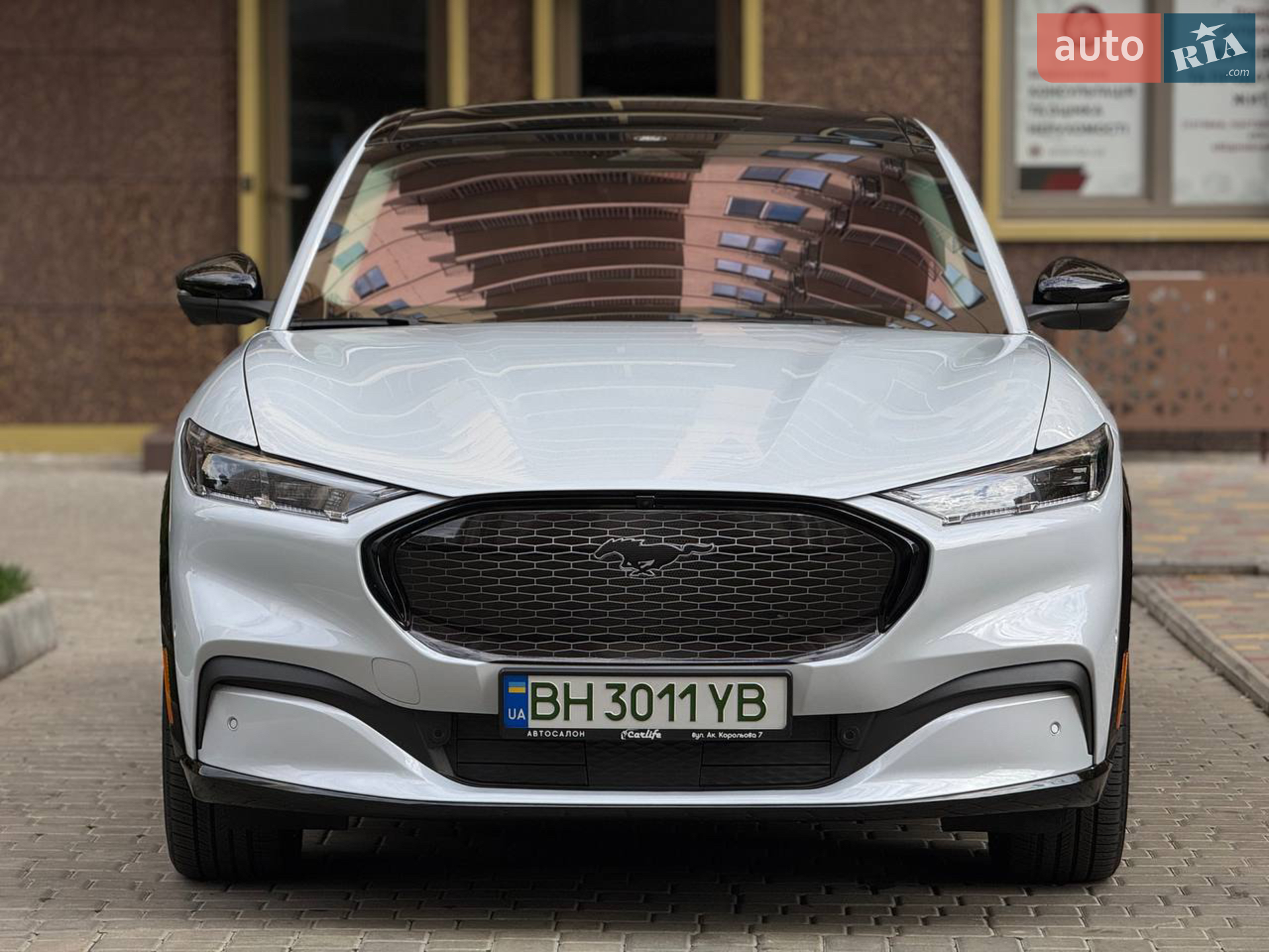 2022 Ford Mustang Mach-E - мініатюра 3