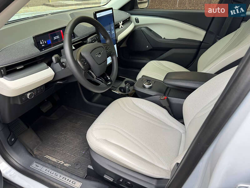 Внедорожник / Кроссовер Ford Mustang Mach-E 2022 в Одессе фото 13 Внедорожник / Кроссовер Ford Mustang Mach-E 2022 в Одессе