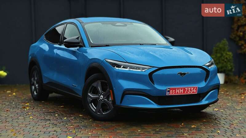 Позашляховик / Кросовер Ford Mustang Mach-E 2023 в  фото Позашляховик / Кросовер Ford Mustang Mach-E 2023 в