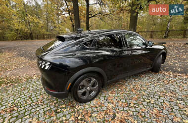 Внедорожник / Кроссовер Ford Mustang Mach-E 2021 в 