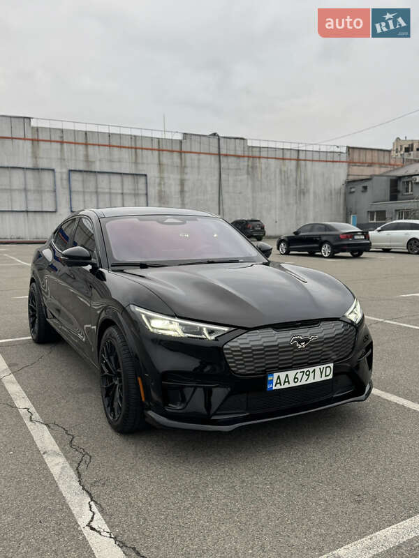 Внедорожник / Кроссовер Ford Mustang Mach-E 2021 в Киеве фото 3 Внедорожник / Кроссовер Ford Mustang Mach-E 2021 в Киеве