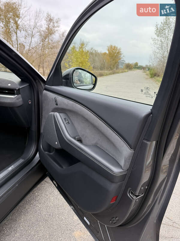 Внедорожник / Кроссовер Ford Mustang Mach-E 2023 в Киеве фото 24 Внедорожник / Кроссовер Ford Mustang Mach-E 2023 в Киеве