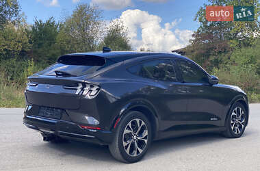 Внедорожник / Кроссовер Ford Mustang Mach-E 2022 в 
