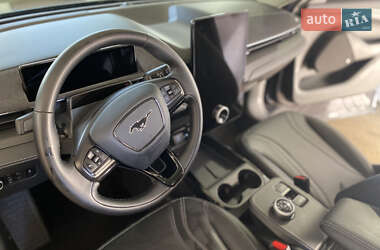 Внедорожник / Кроссовер Ford Mustang Mach-E 2022 в 