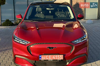 Позашляховик / Кросовер Ford Mustang Mach-E 2021 в  фото 4 Позашляховик / Кросовер Ford Mustang Mach-E 2021 в
