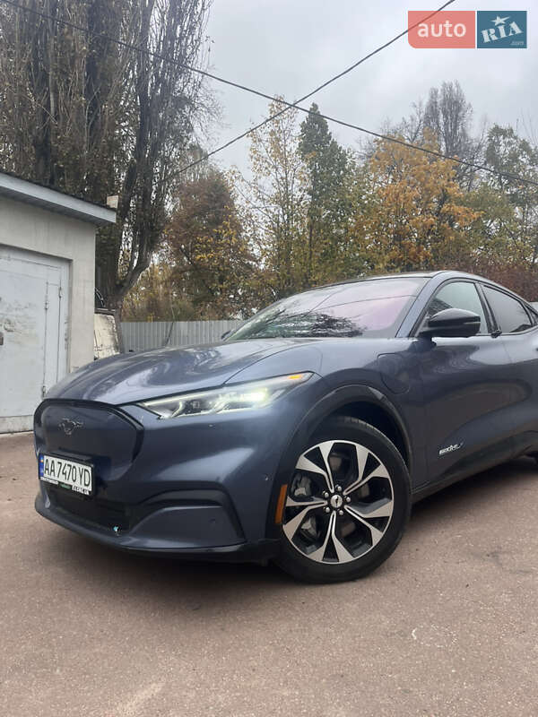 Внедорожник / Кроссовер Ford Mustang Mach-E 2020 в Киеве
