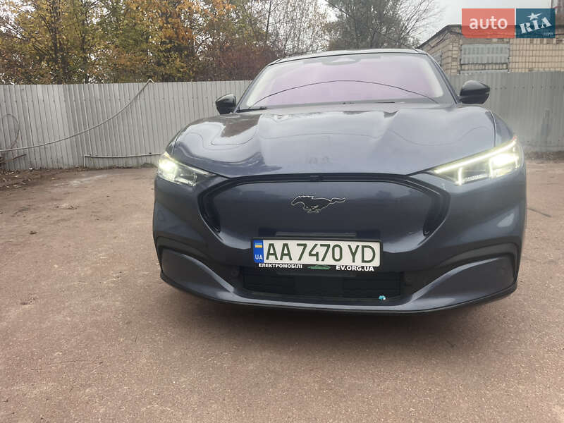 Внедорожник / Кроссовер Ford Mustang Mach-E 2020 в Киеве