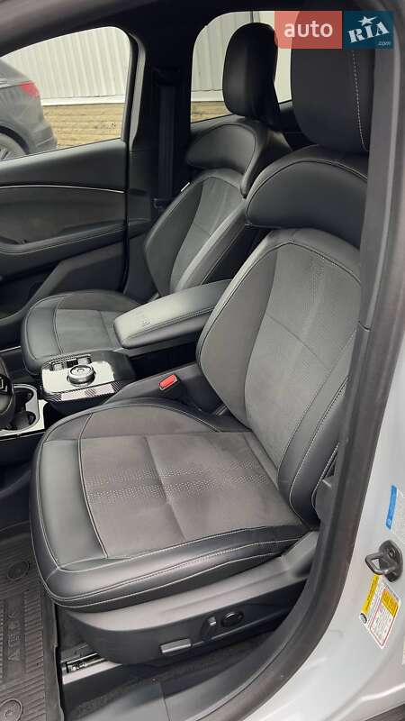 Внедорожник / Кроссовер Ford Mustang Mach-E 2022 в Харькове