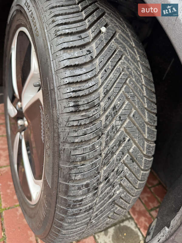 Позашляховик / Кросовер Ford Mustang Mach-E 2021 в Луцьку фото 44 Позашляховик / Кросовер Ford Mustang Mach-E 2021 в Луцьку