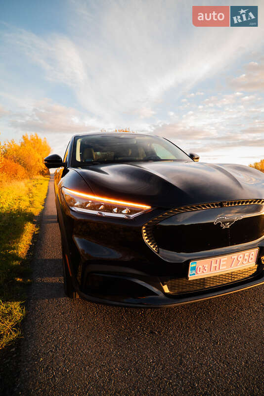 Внедорожник / Кроссовер Ford Mustang Mach-E 2023 в Львове фото 5 Внедорожник / Кроссовер Ford Mustang Mach-E 2023 в Львове