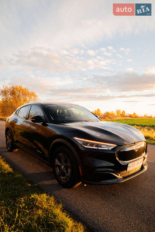 Внедорожник / Кроссовер Ford Mustang Mach-E 2023 в Львове фото 12 Внедорожник / Кроссовер Ford Mustang Mach-E 2023 в Львове