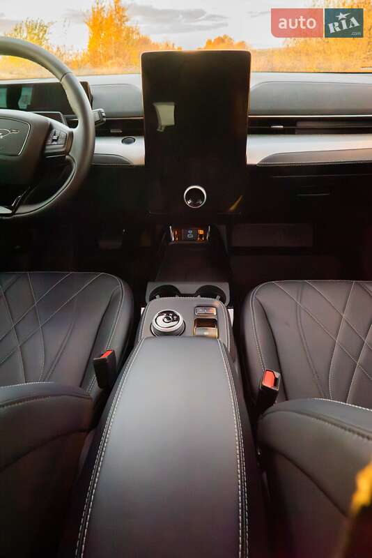 Внедорожник / Кроссовер Ford Mustang Mach-E 2023 в Львове фото 21 Внедорожник / Кроссовер Ford Mustang Mach-E 2023 в Львове