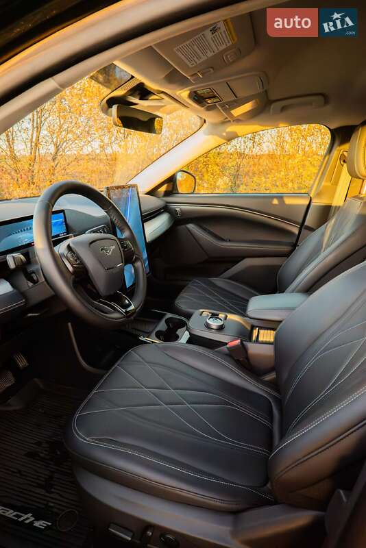 Внедорожник / Кроссовер Ford Mustang Mach-E 2023 в Львове фото 22 Внедорожник / Кроссовер Ford Mustang Mach-E 2023 в Львове