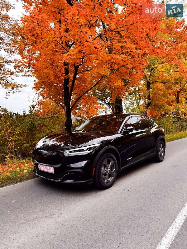 Внедорожник / Кроссовер Ford Mustang Mach-E 2023 в Львове фото 2 Внедорожник / Кроссовер Ford Mustang Mach-E 2023 в Львове