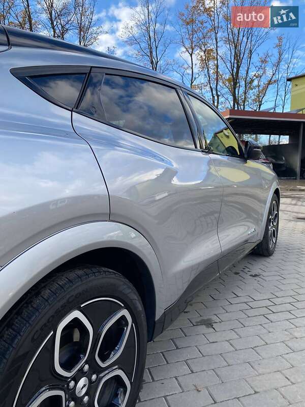 Позашляховик / Кросовер Ford Mustang Mach-E 2021 в Івано-Франківську фото 15 Позашляховик / Кросовер Ford Mustang Mach-E 2021 в Івано-Франківську