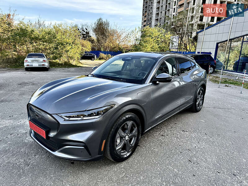Позашляховик / Кросовер Ford Mustang Mach-E 2021 в Києві фото 7 Позашляховик / Кросовер Ford Mustang Mach-E 2021 в Києві