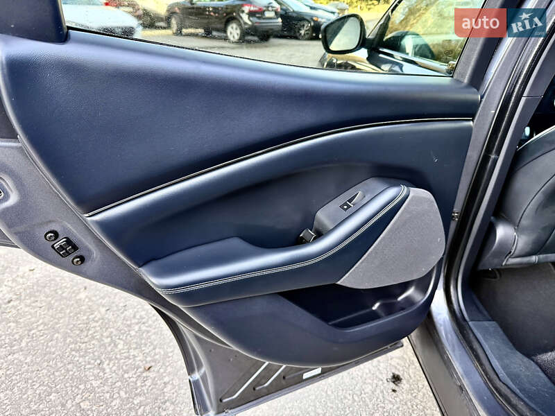 Позашляховик / Кросовер Ford Mustang Mach-E 2021 в Києві фото 36 Позашляховик / Кросовер Ford Mustang Mach-E 2021 в Києві