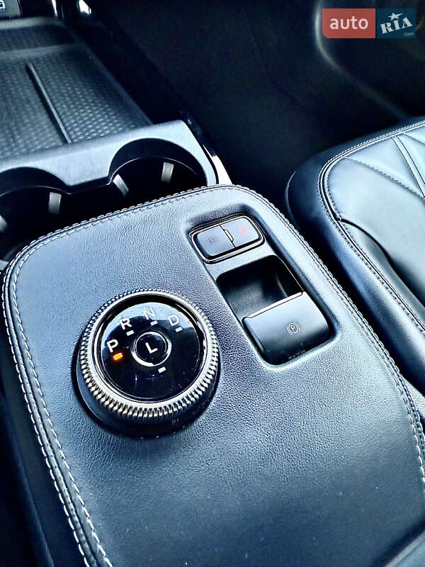 Позашляховик / Кросовер Ford Mustang Mach-E 2021 в Києві фото 48 Позашляховик / Кросовер Ford Mustang Mach-E 2021 в Києві