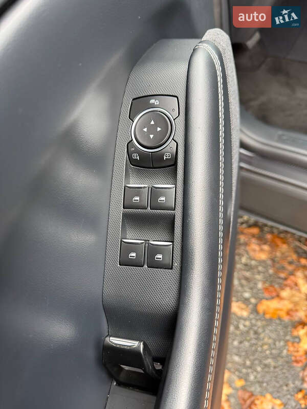 Позашляховик / Кросовер Ford Mustang Mach-E 2022 в Звягелі