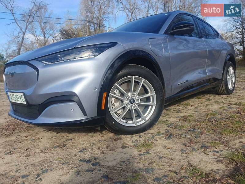 Позашляховик / Кросовер Ford Mustang Mach-E 2022 в Києві