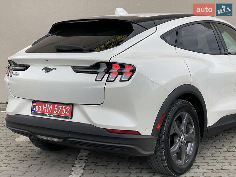 Позашляховик / Кросовер Ford Mustang Mach-E 2022 в Дрогобичі