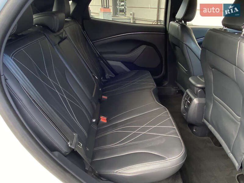 Позашляховик / Кросовер Ford Mustang Mach-E 2022 в Дрогобичі