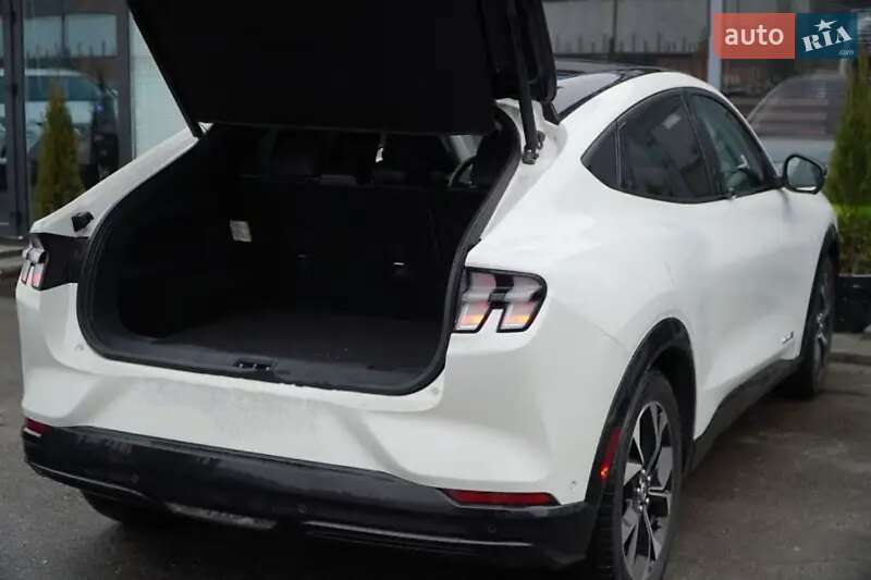 Внедорожник / Кроссовер Ford Mustang Mach-E 2022 в Киеве фото 6 Внедорожник / Кроссовер Ford Mustang Mach-E 2022 в Киеве