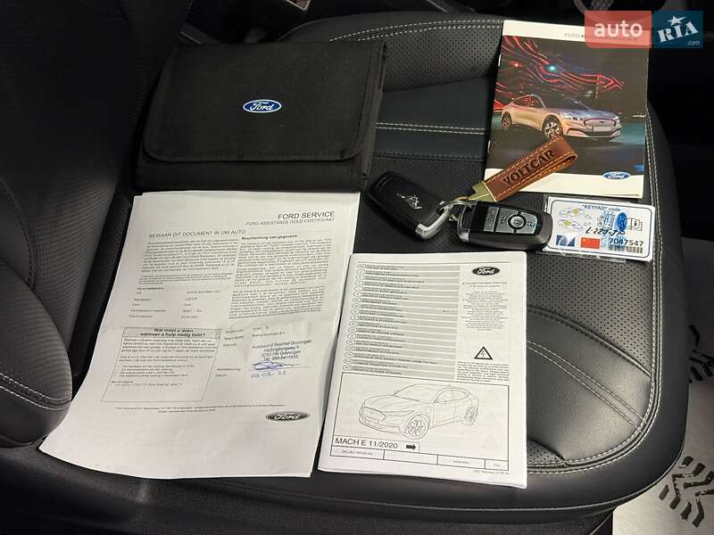 Внедорожник / Кроссовер Ford Mustang Mach-E 2021 в Владимире